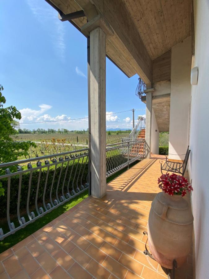 Casa Luigi - Appartamenti A เปสเคียรา เดล การ์ดา ภายนอก รูปภาพ